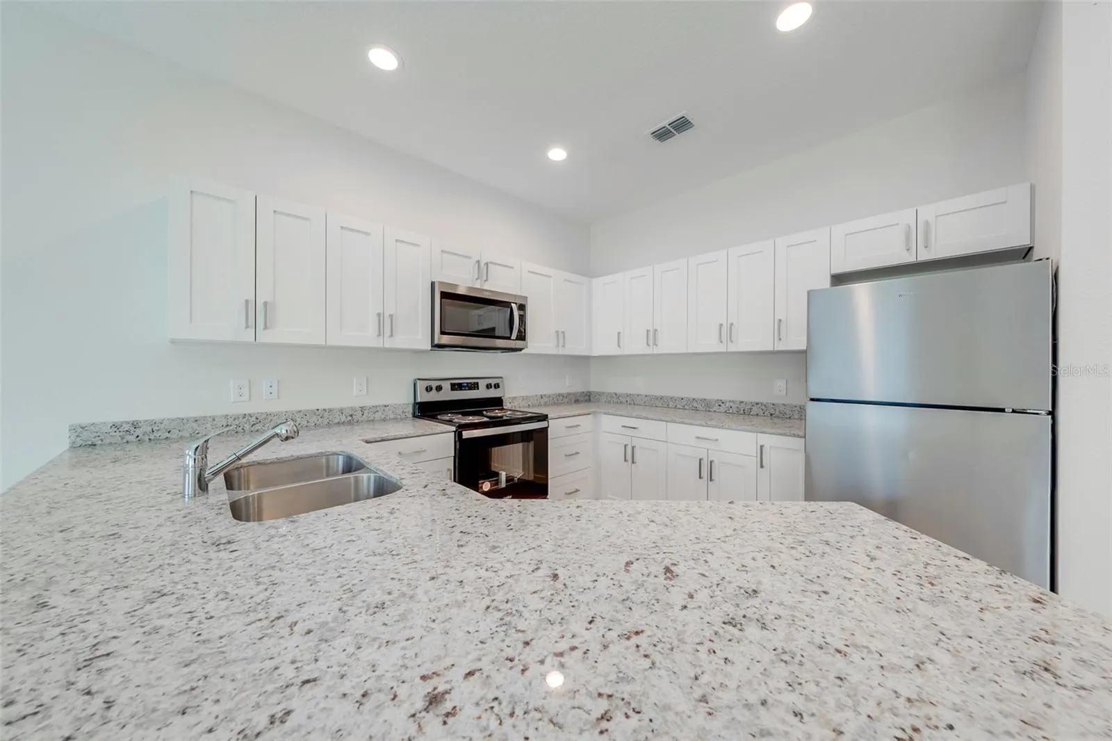 2147 PENNY LN