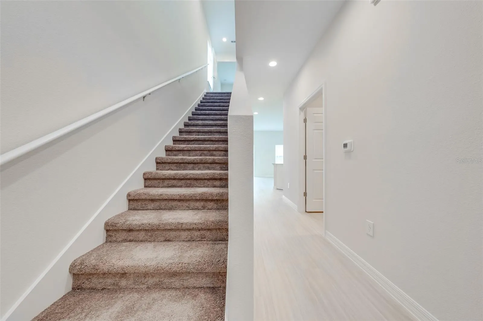 2147 PENNY LN