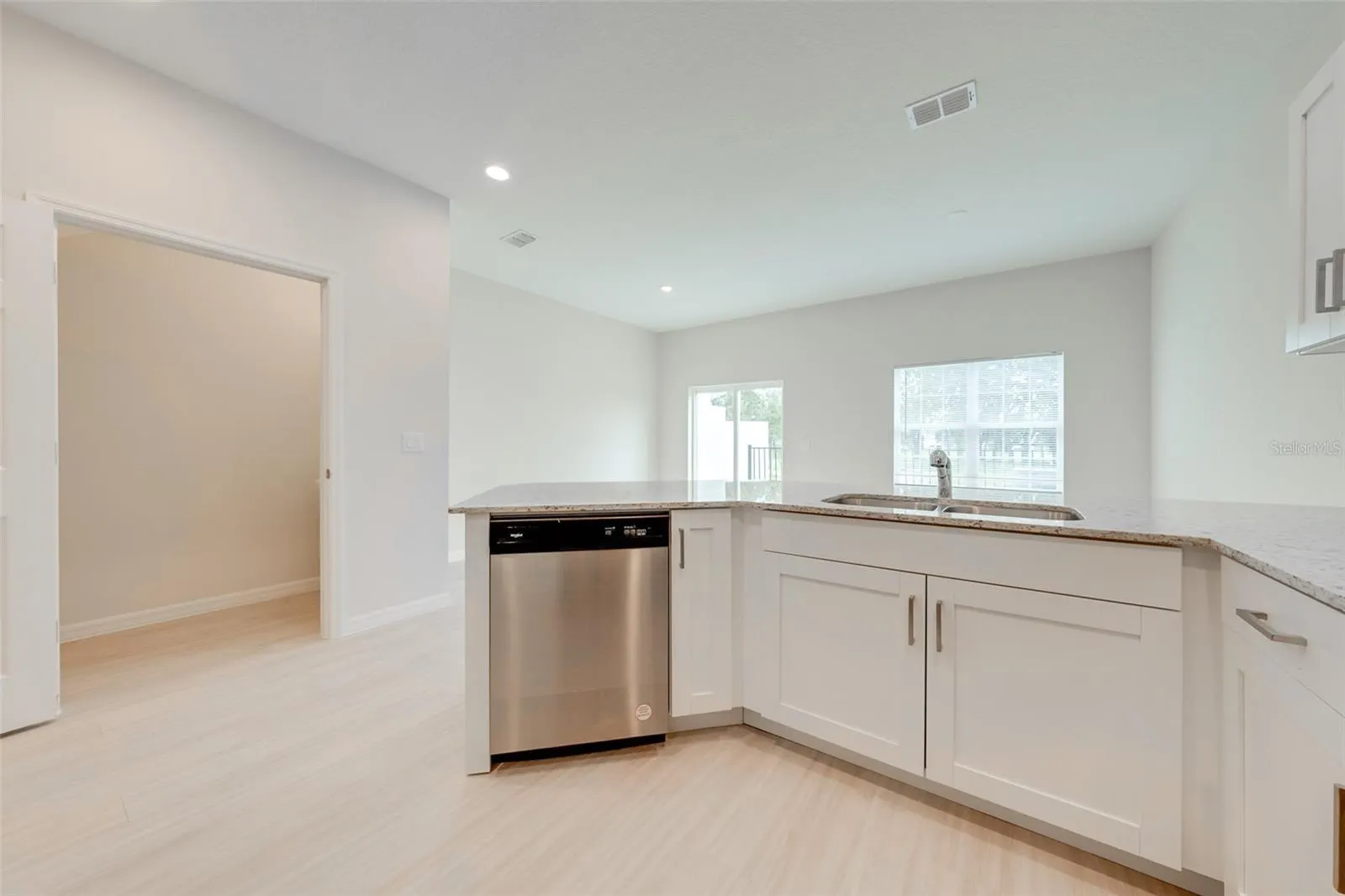 2147 PENNY LN
