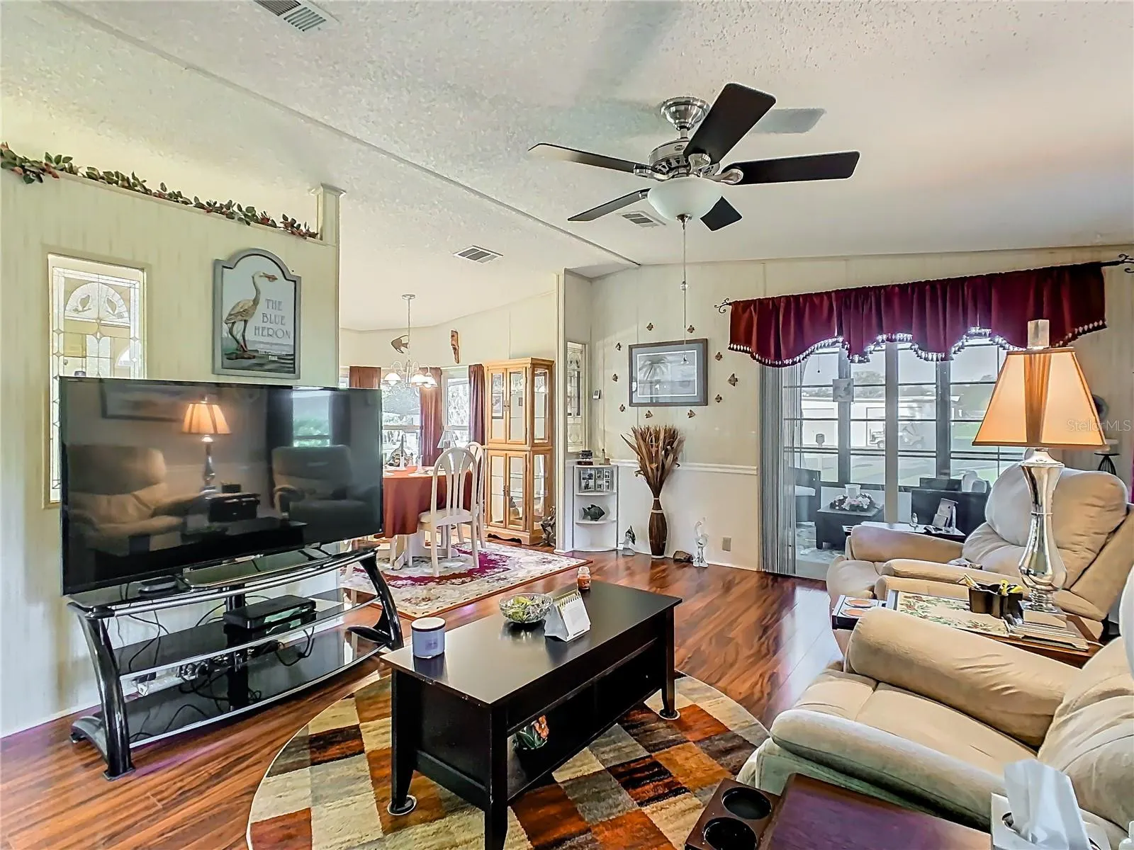 116 JACKSON PARK AVE