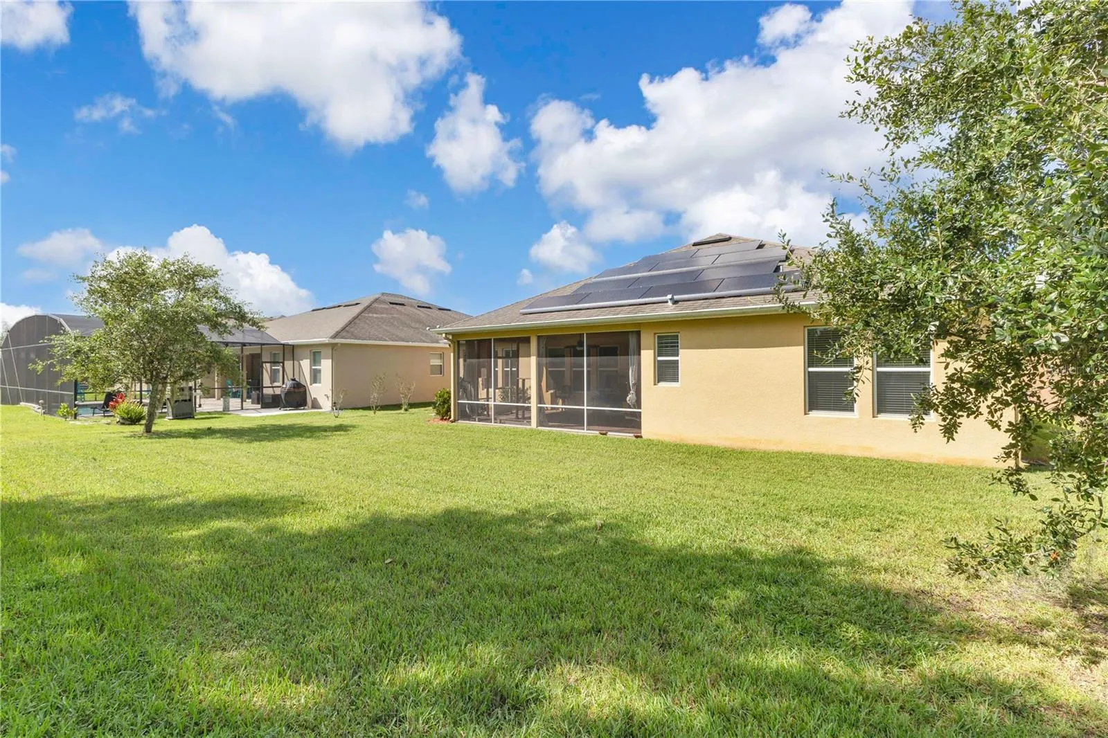 1507 ALLIGATOR ST