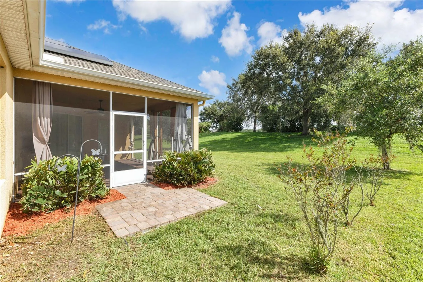 1507 ALLIGATOR ST
