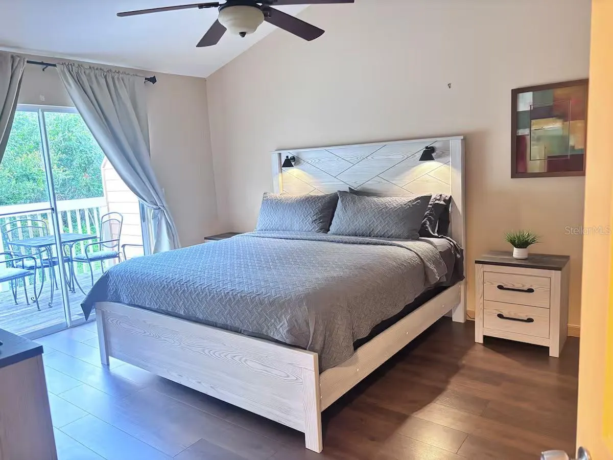 2458 SWEETWATER CLUB CIR #22, #22