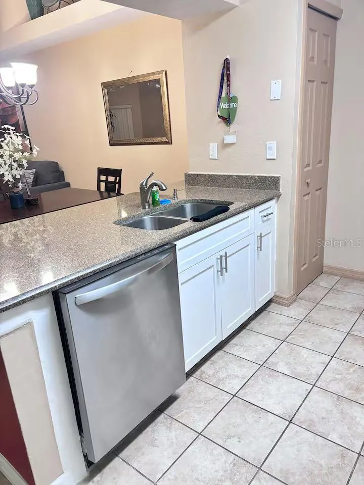 2458 SWEETWATER CLUB CIR #22, #22