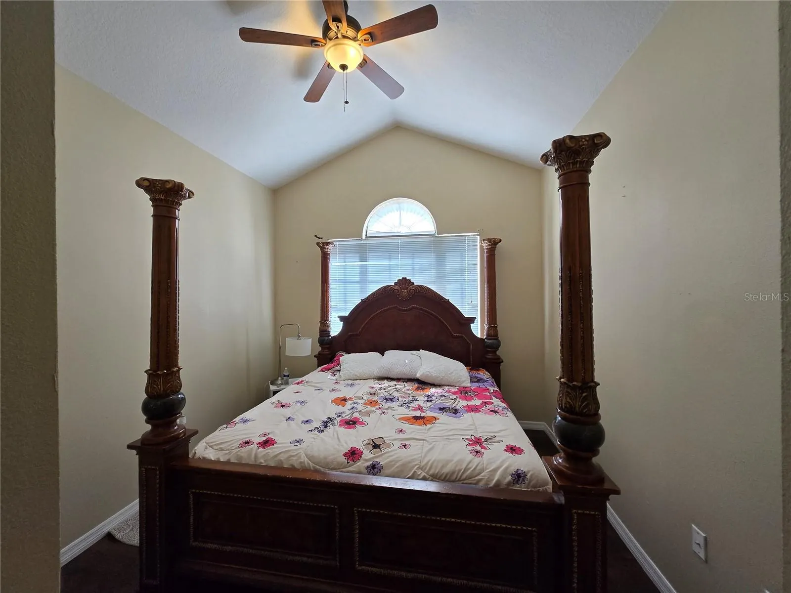 2833 SHEA CT