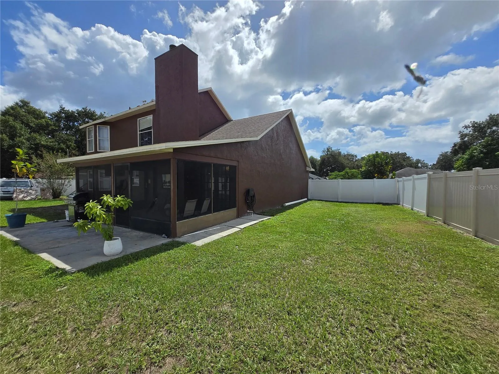2833 SHEA CT