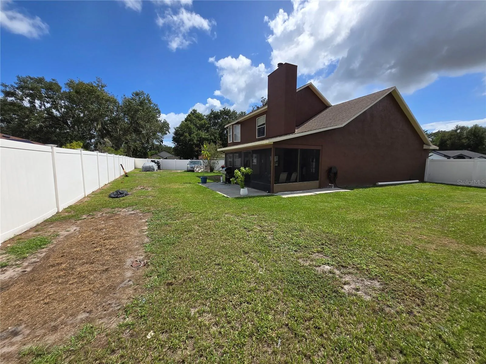 2833 SHEA CT