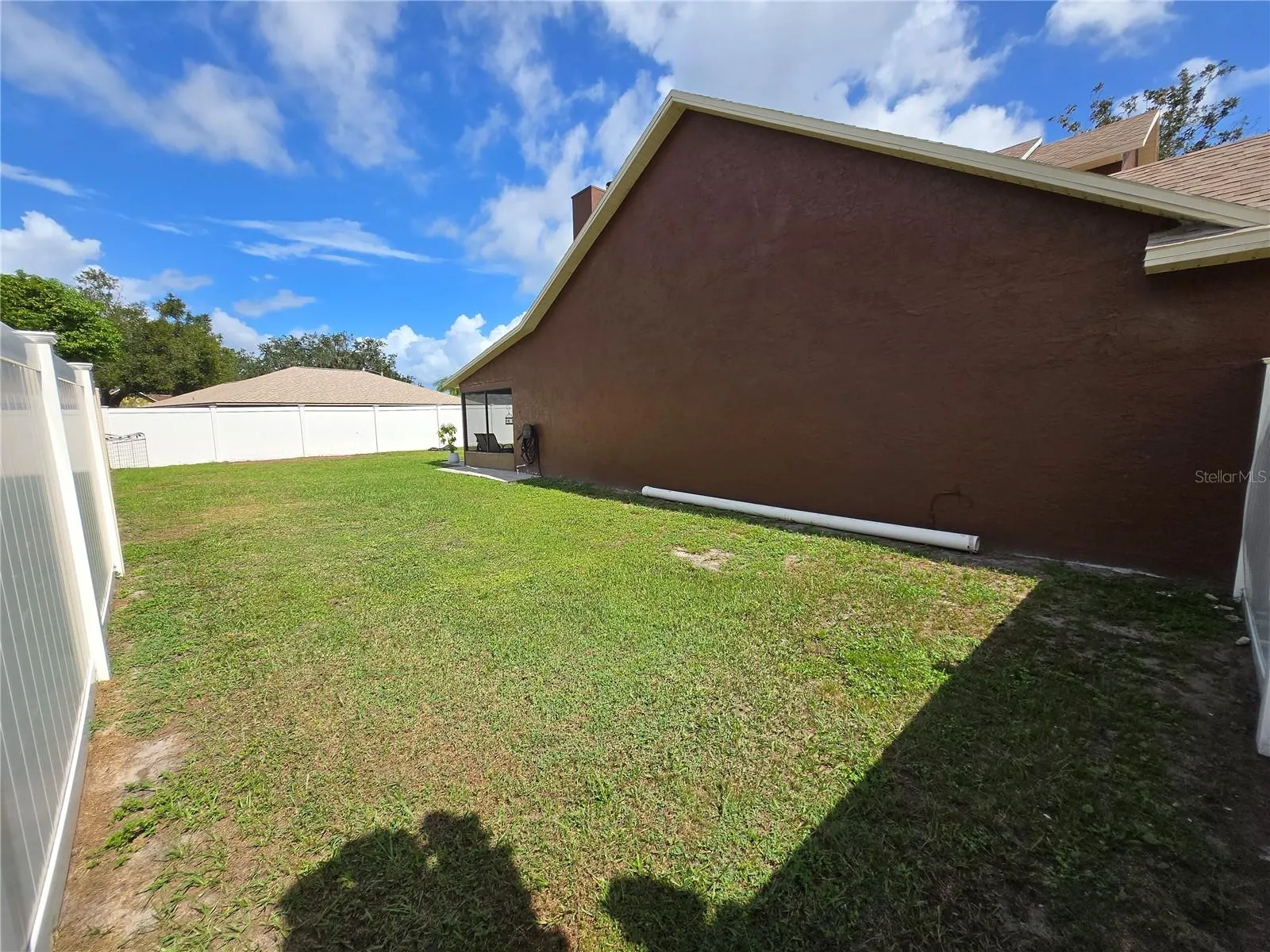 2833 SHEA CT