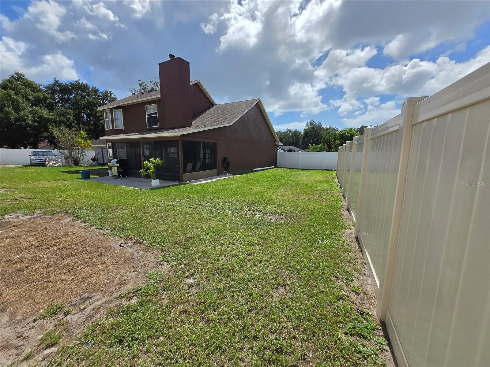 2833 SHEA CT