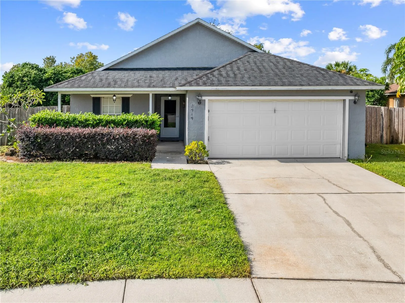 2919 SUMMER WINDS CIR