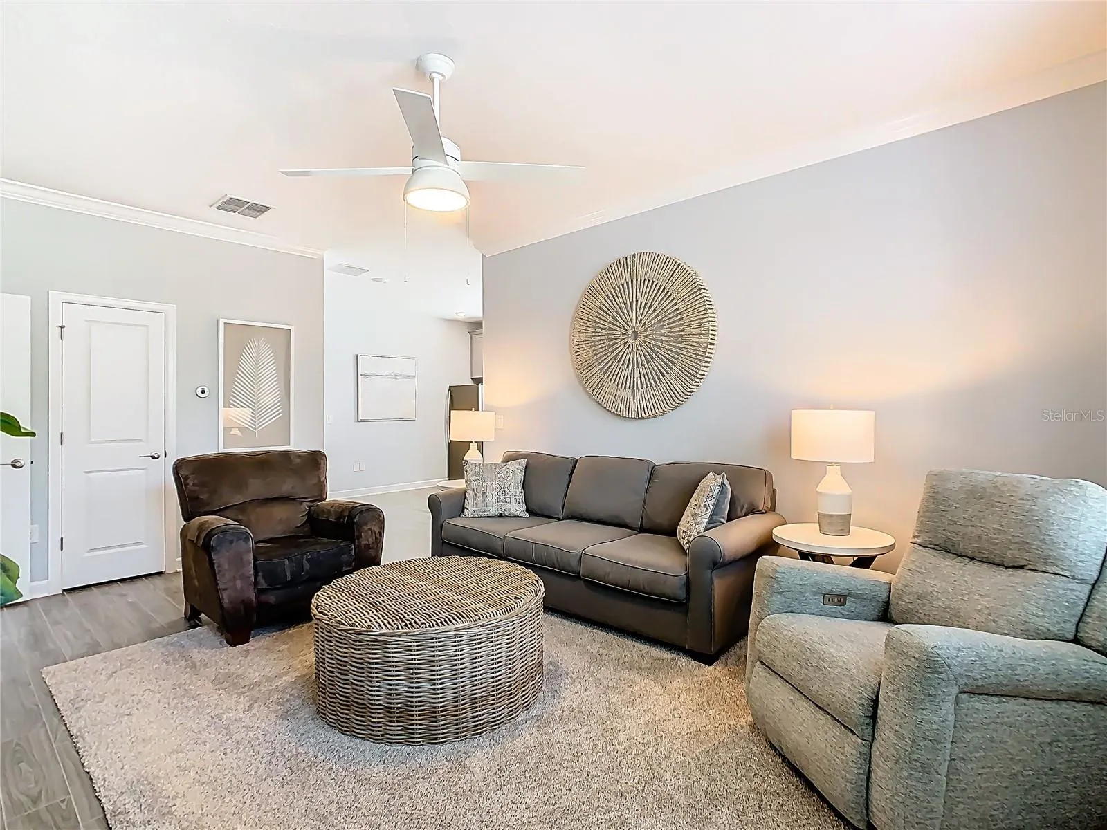 8871 BACKSPIN LN