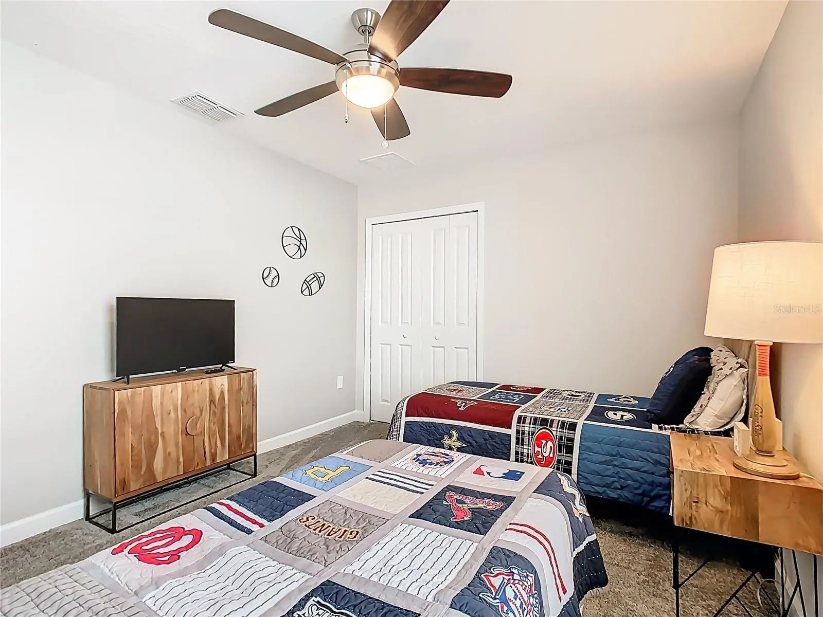 8871 BACKSPIN LN