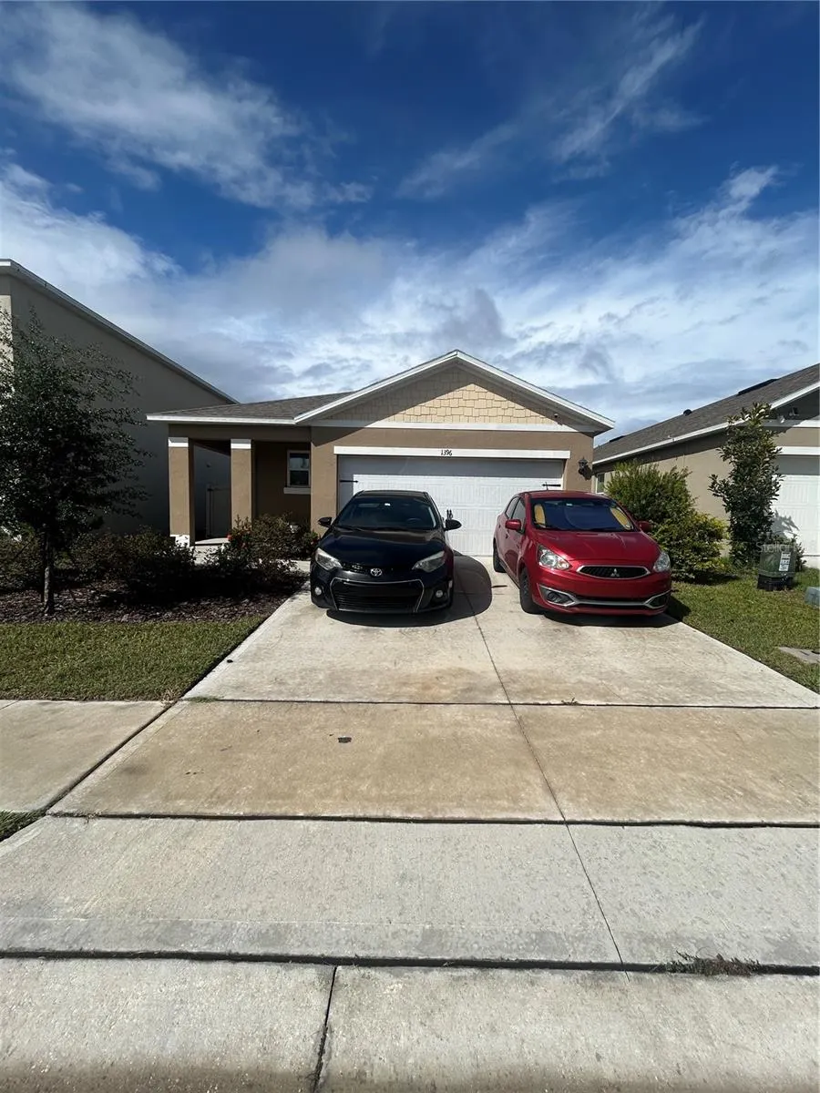 1396 BERRY LN