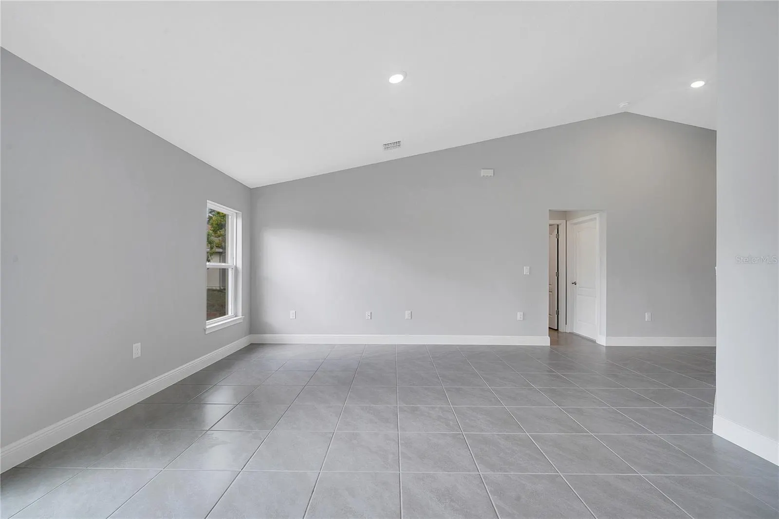43 PETERLEE CT