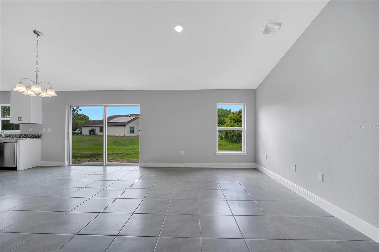 43 PETERLEE CT