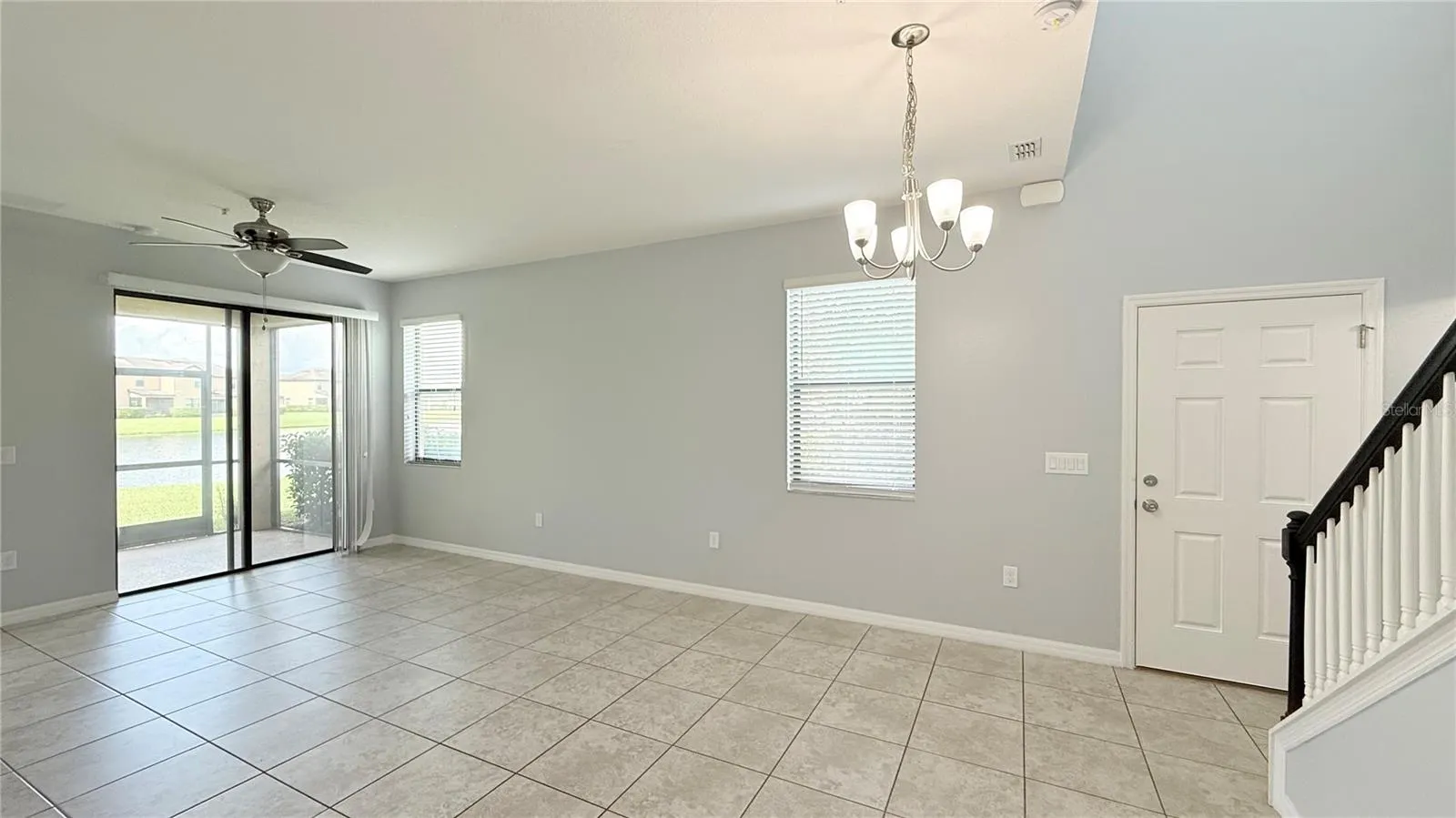 2449 SEVEN OAKS DR