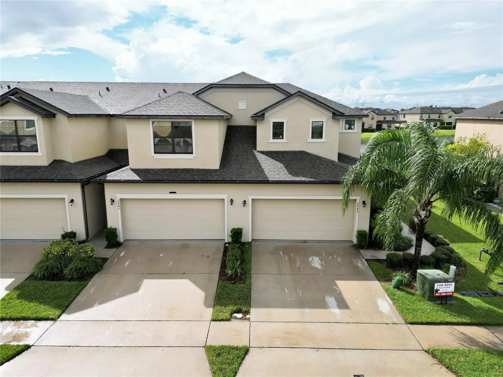 2449 SEVEN OAKS DR
