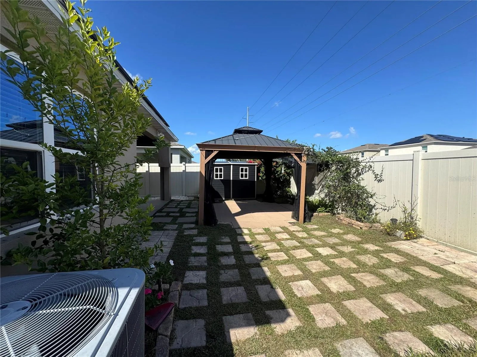 743 CHINOY RD