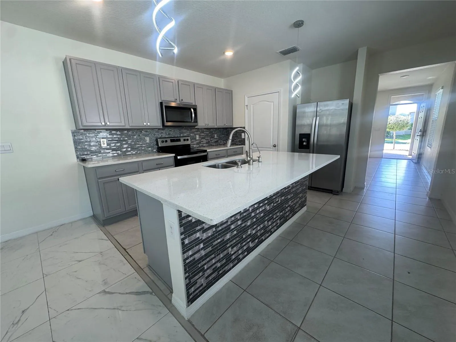 743 CHINOY RD