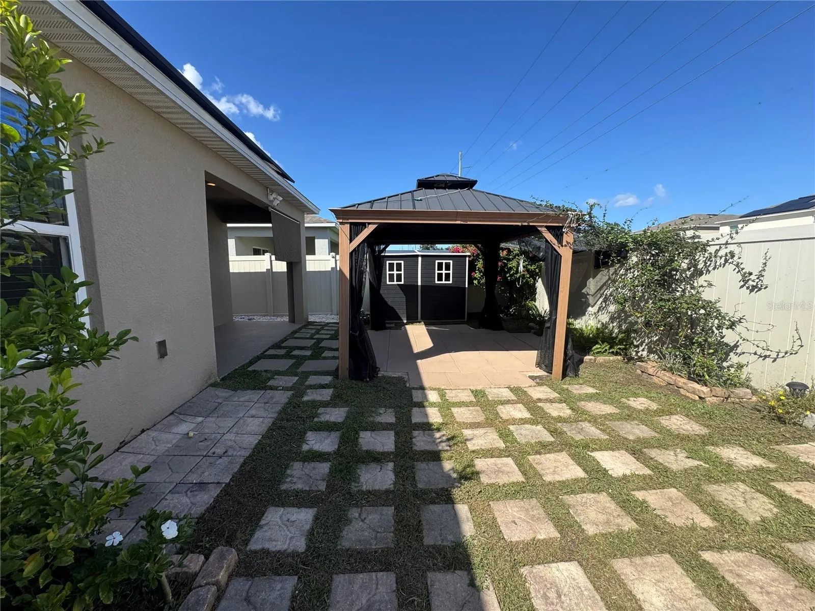 743 CHINOY RD
