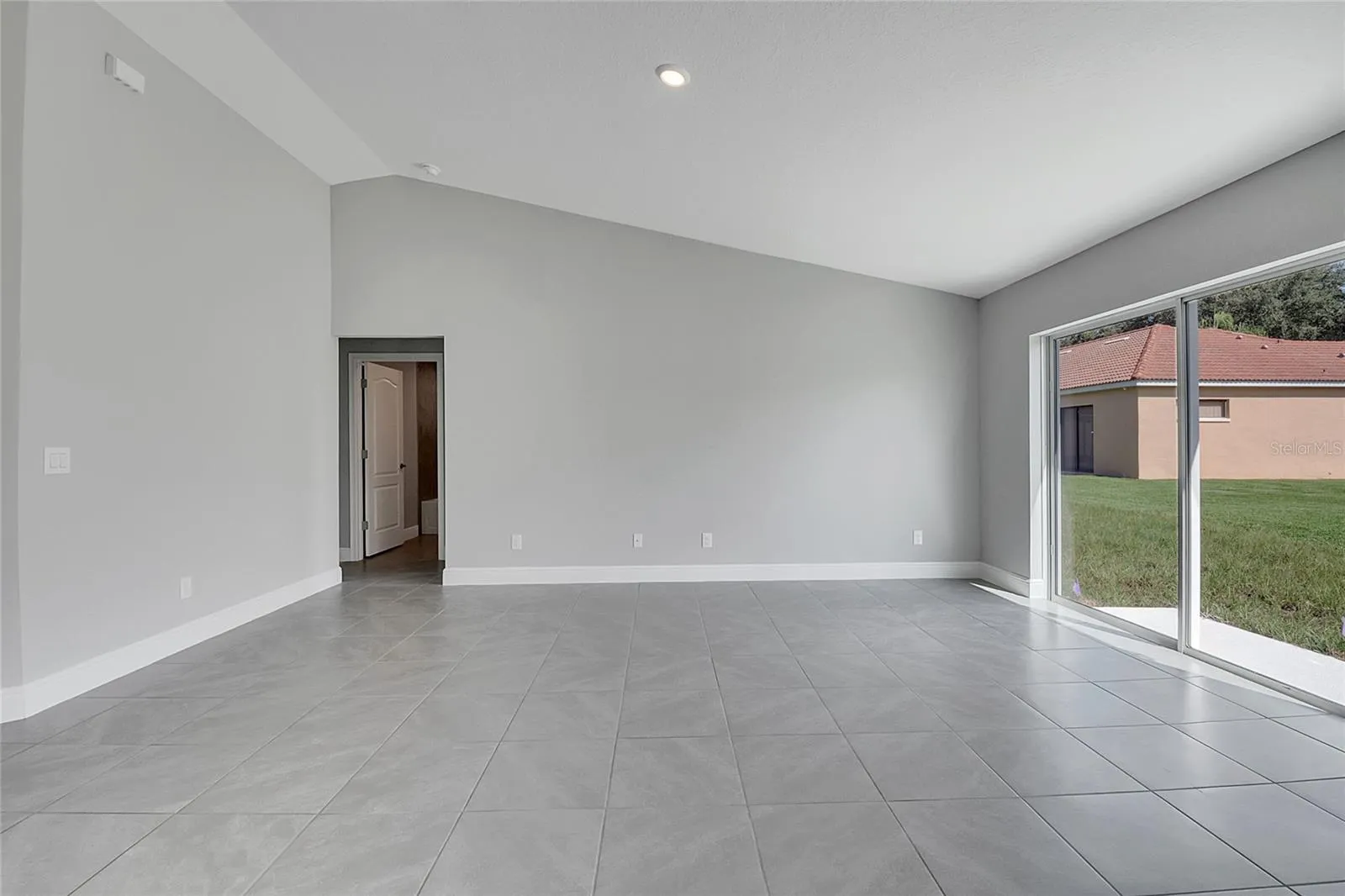 449 CINNAMON DR