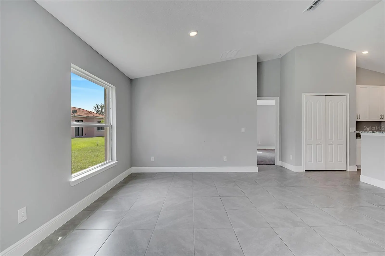 449 CINNAMON DR