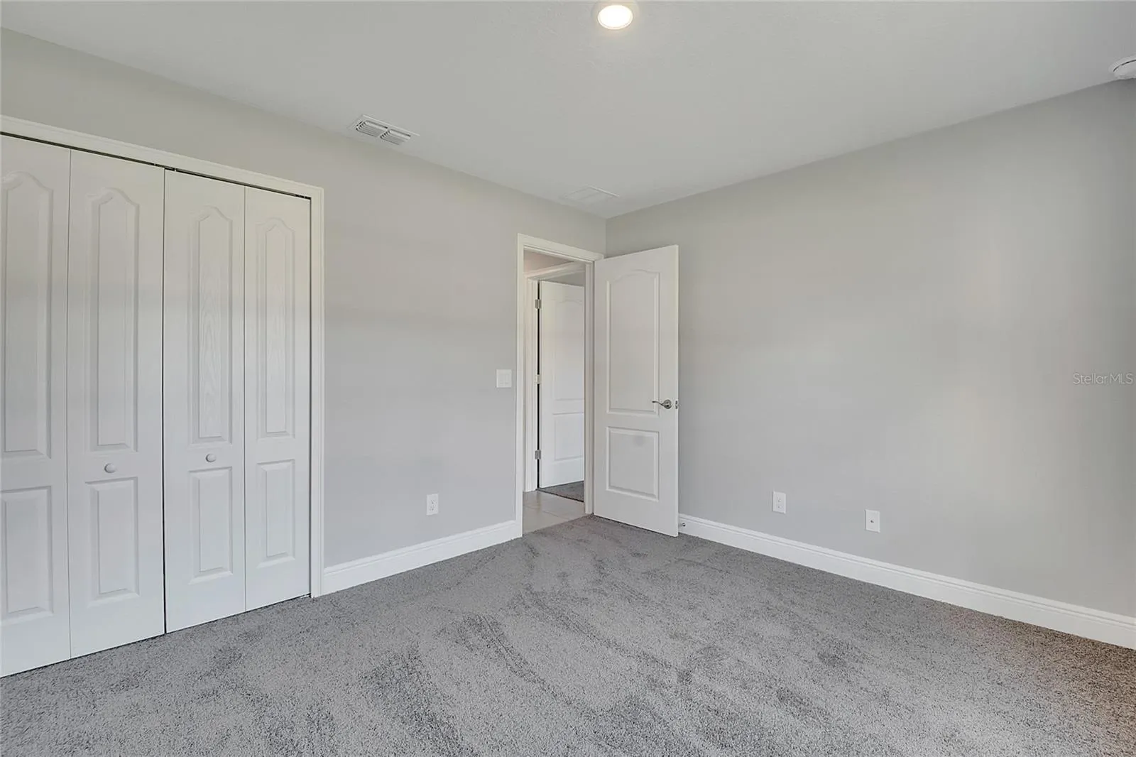 449 CINNAMON DR