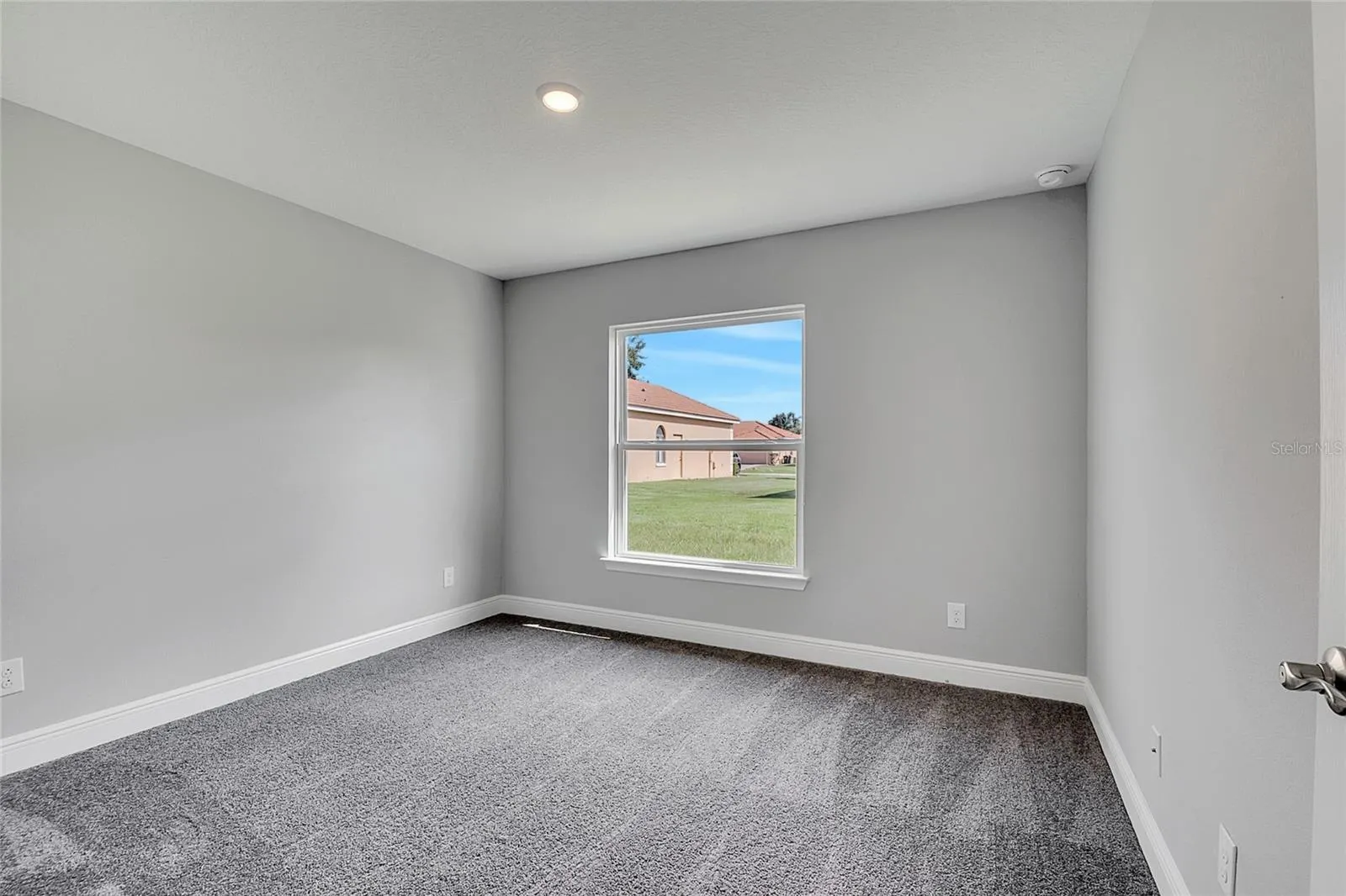 449 CINNAMON DR