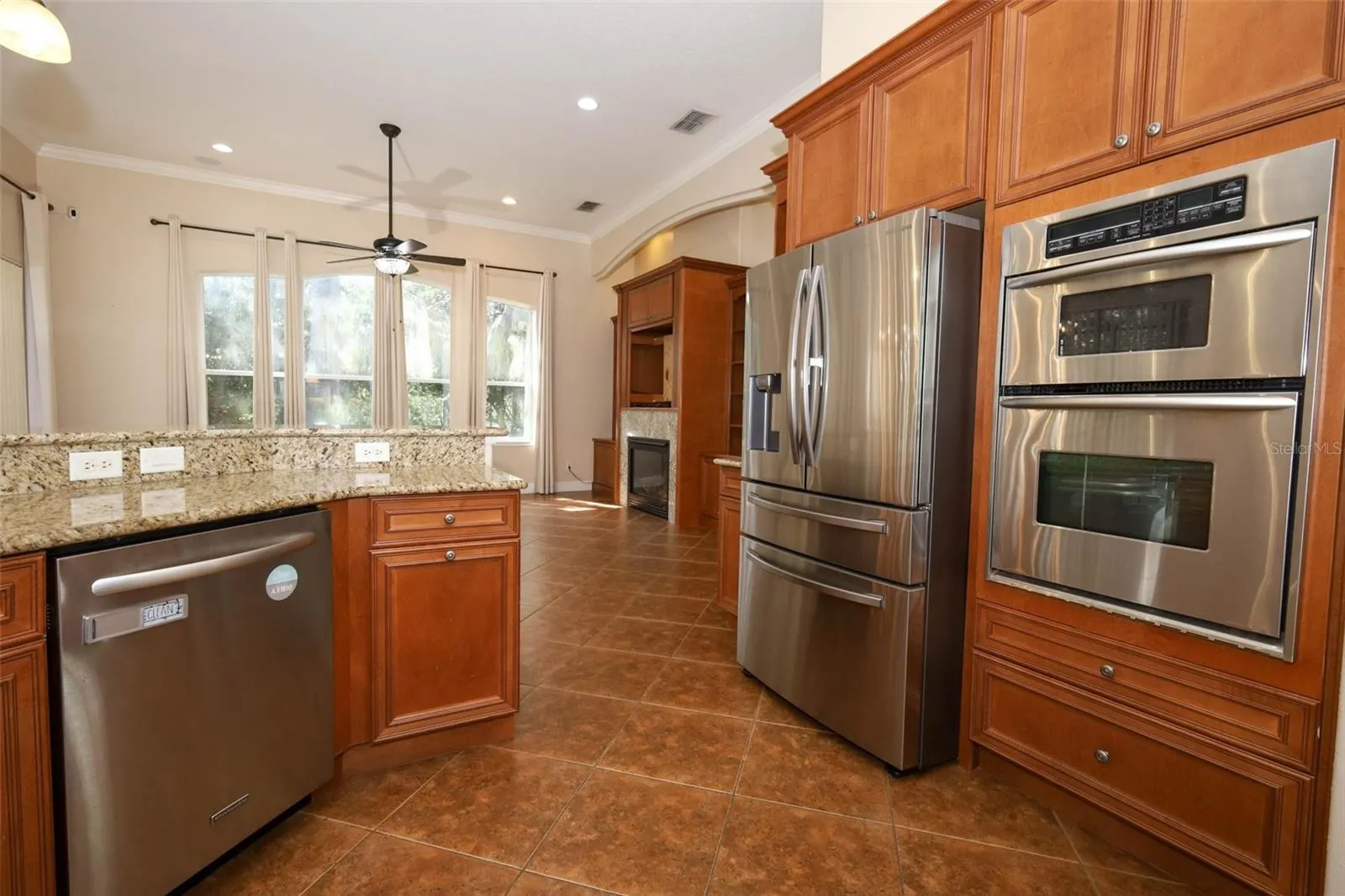 5151 VISTAMERE CT