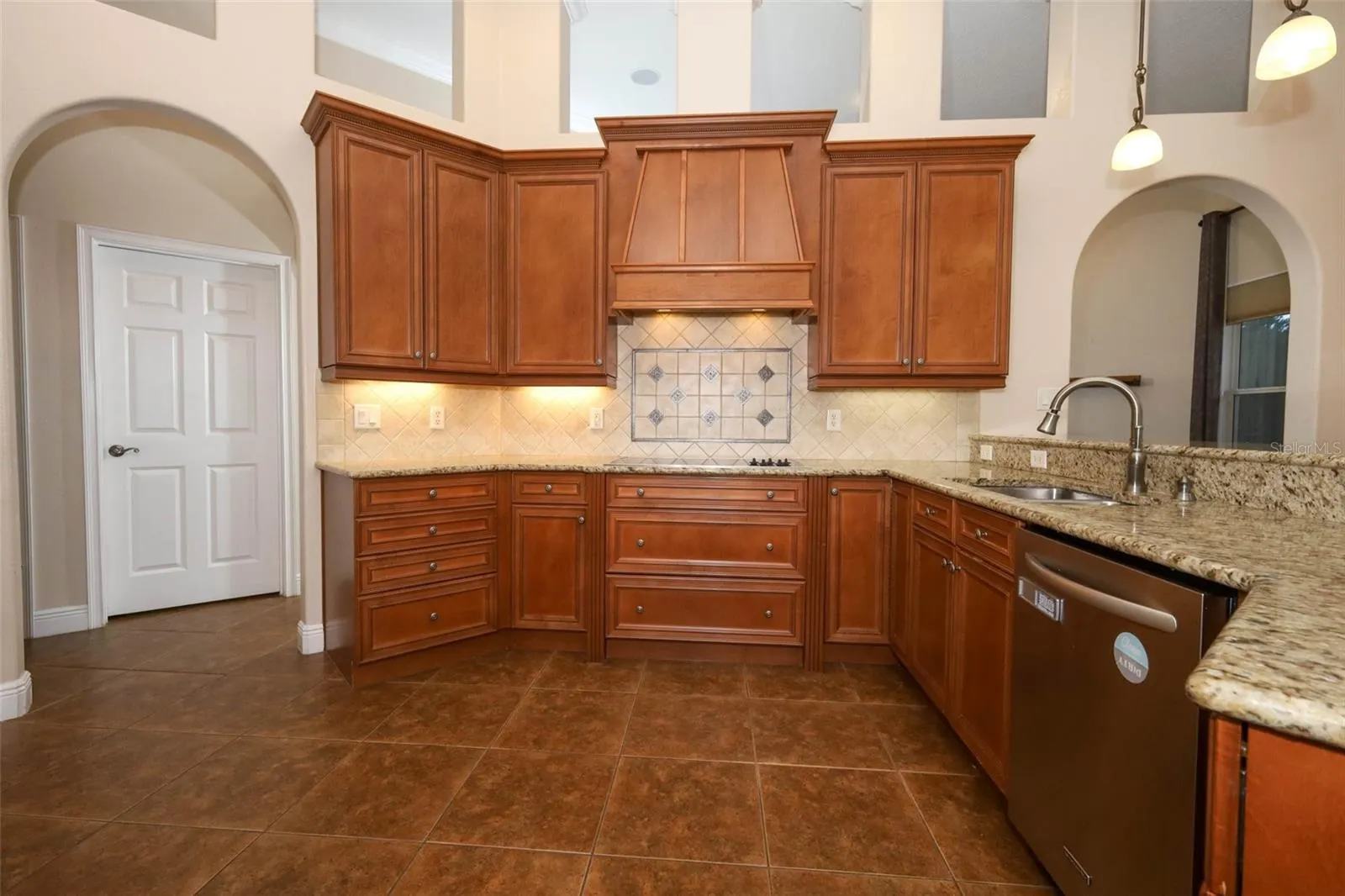 5151 VISTAMERE CT