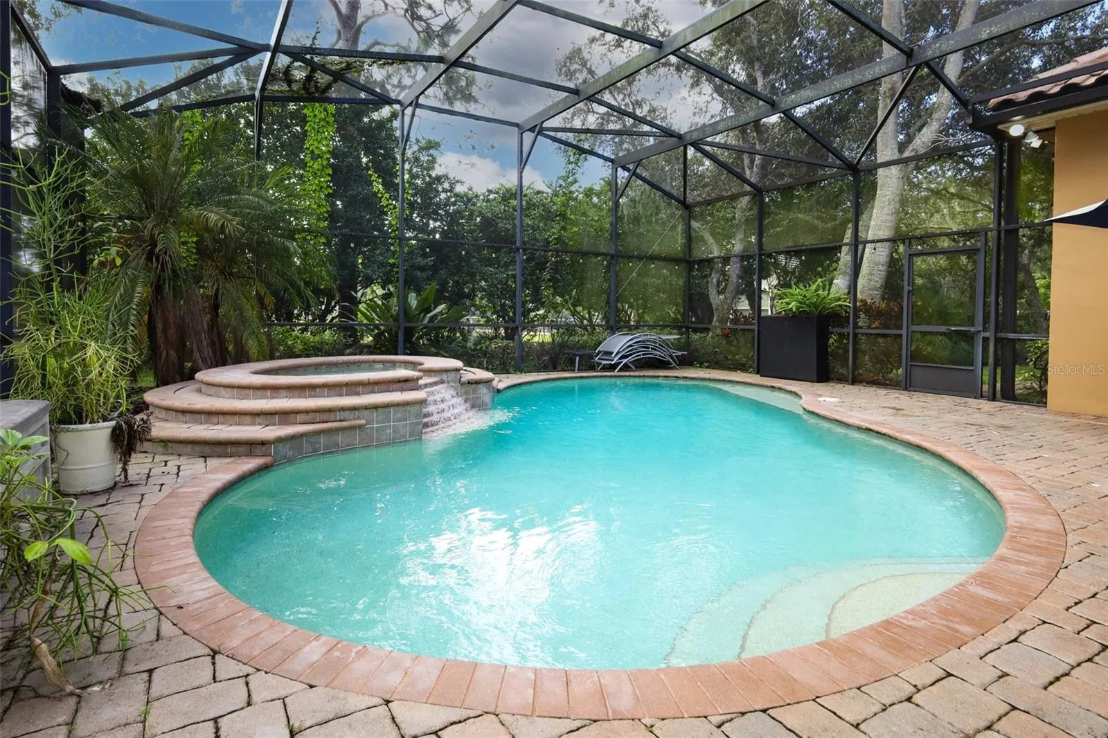 5151 VISTAMERE CT