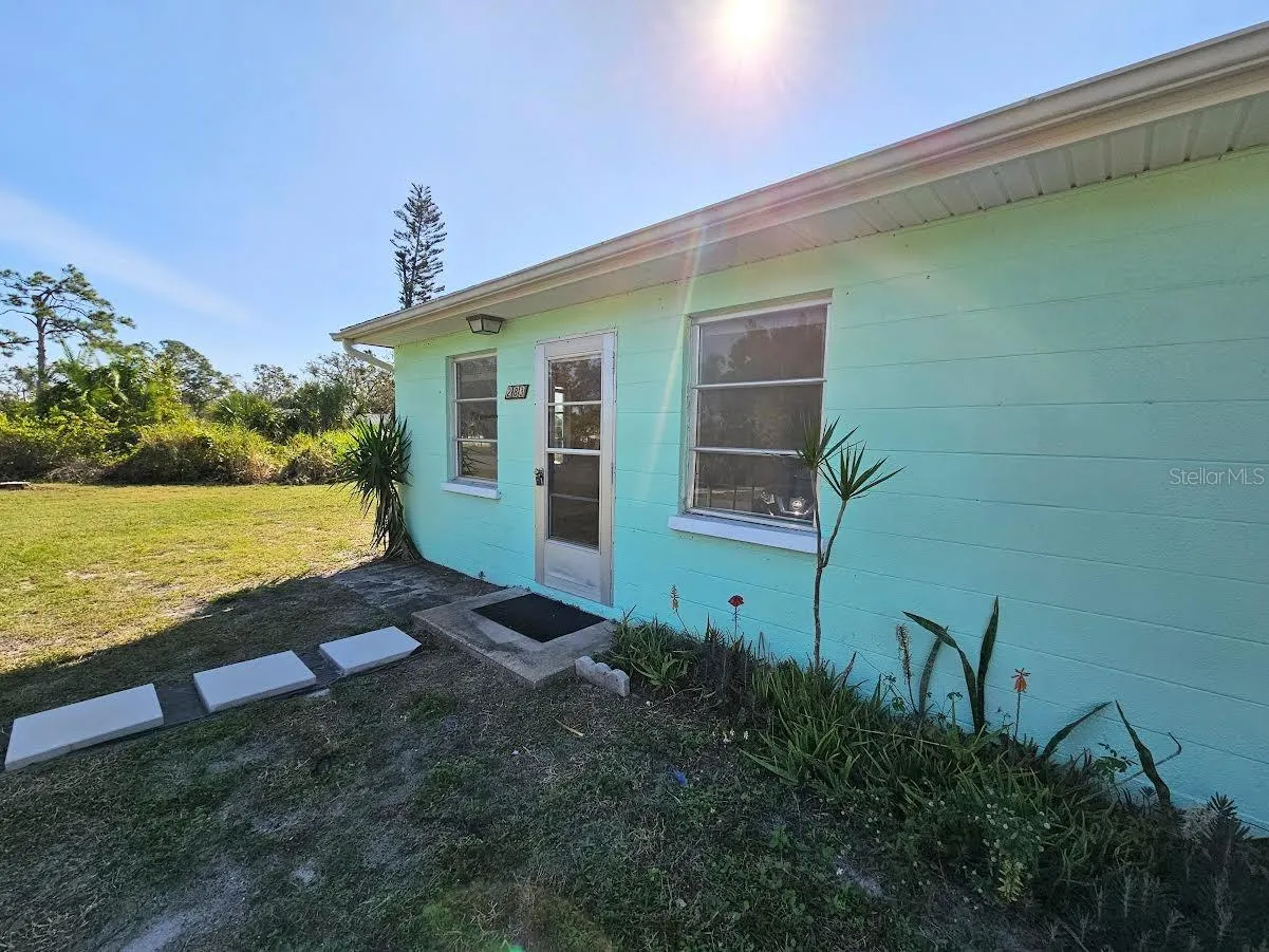 283 COCOANUT AVE