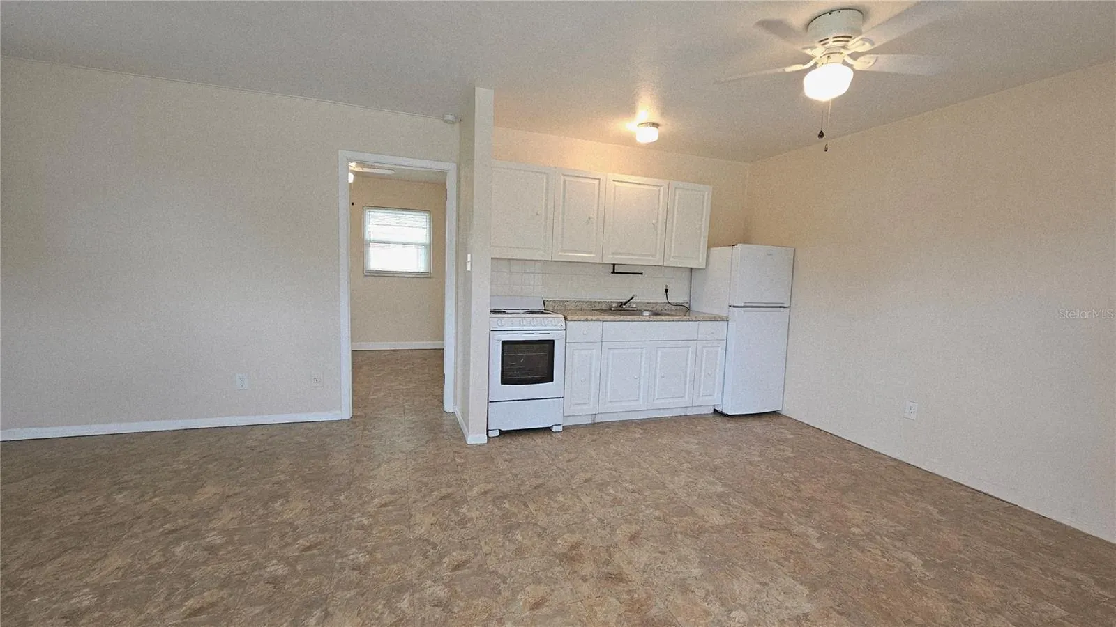 283 COCOANUT AVE