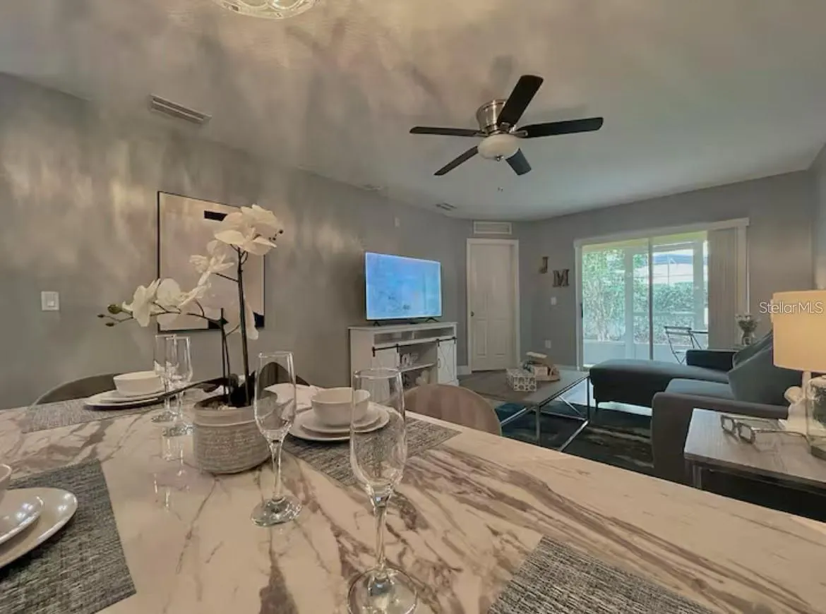 2798 CLUB CORTILE CIR #A, #A
