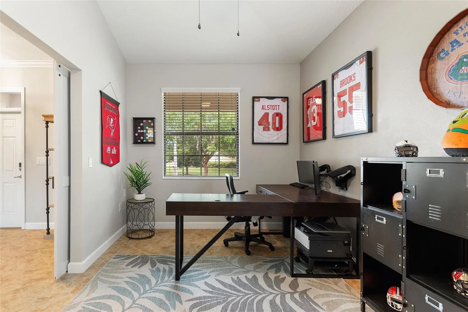 8956 DOVE VALLEY WAY