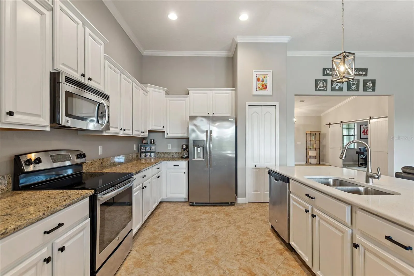 8956 DOVE VALLEY WAY