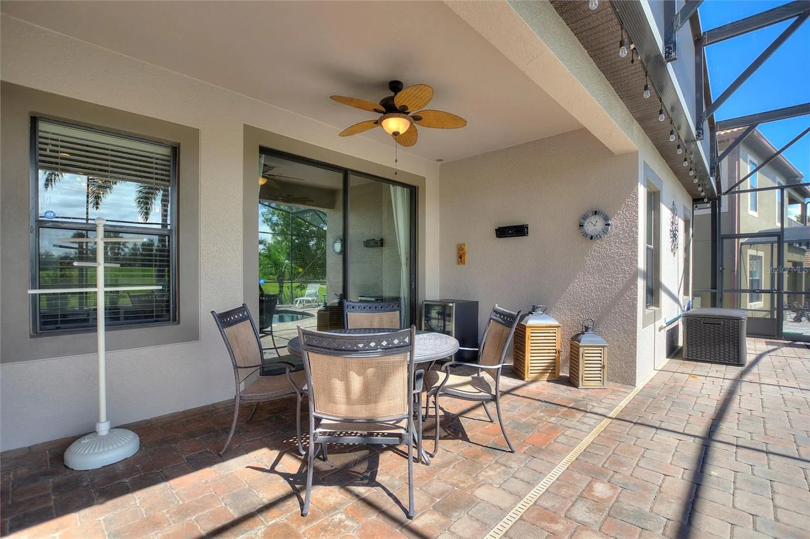 8956 DOVE VALLEY WAY