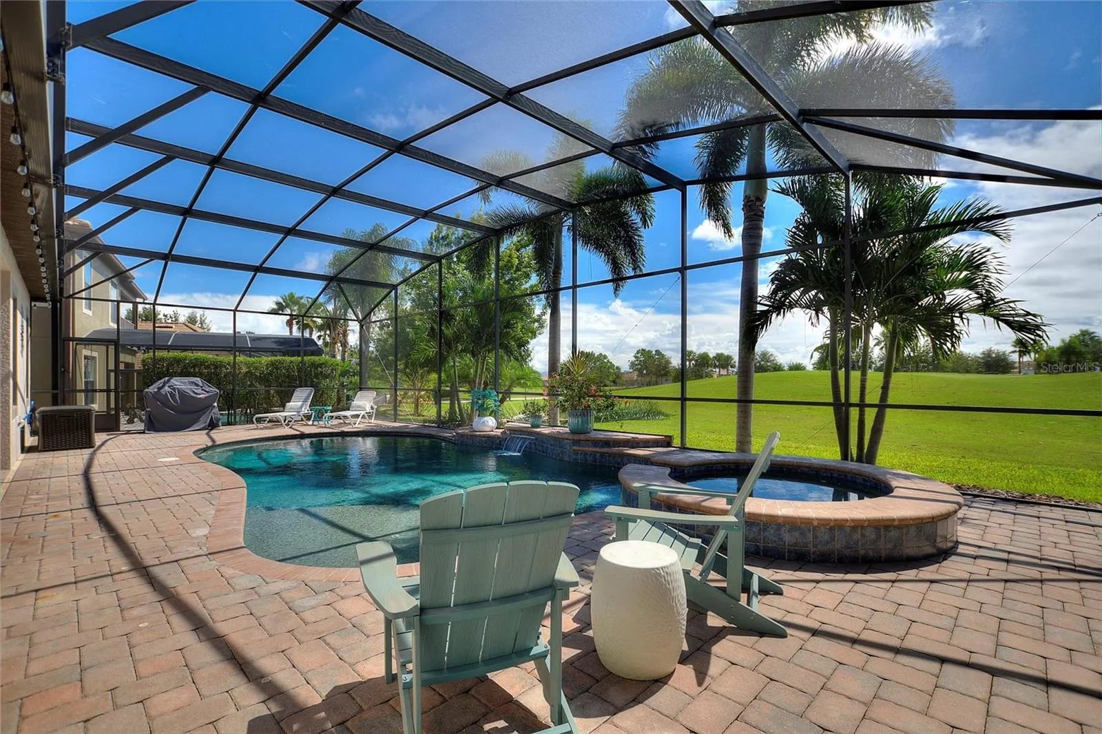 8956 DOVE VALLEY WAY