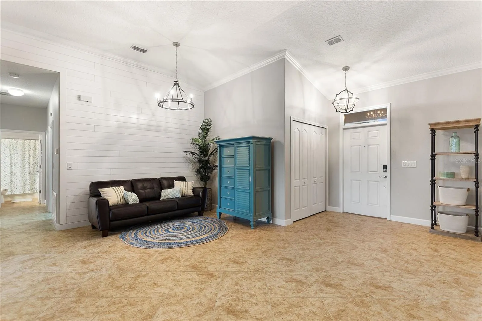 8956 DOVE VALLEY WAY