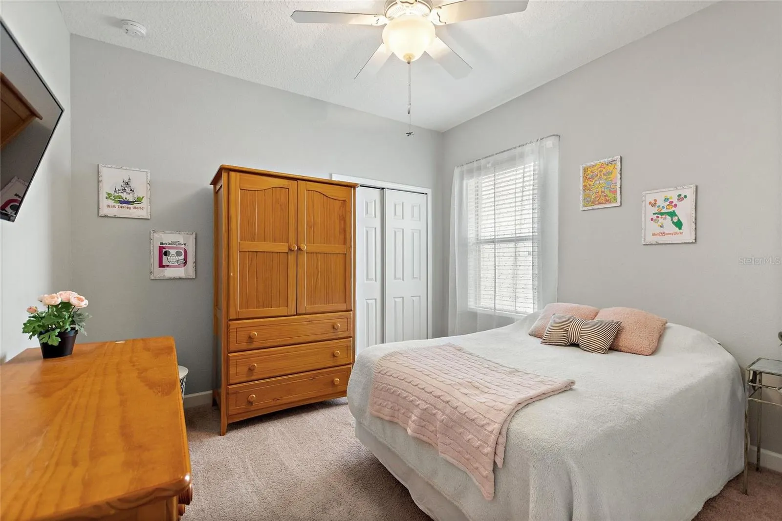 8956 DOVE VALLEY WAY