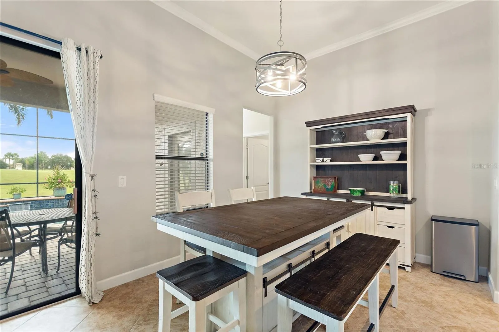 8956 DOVE VALLEY WAY