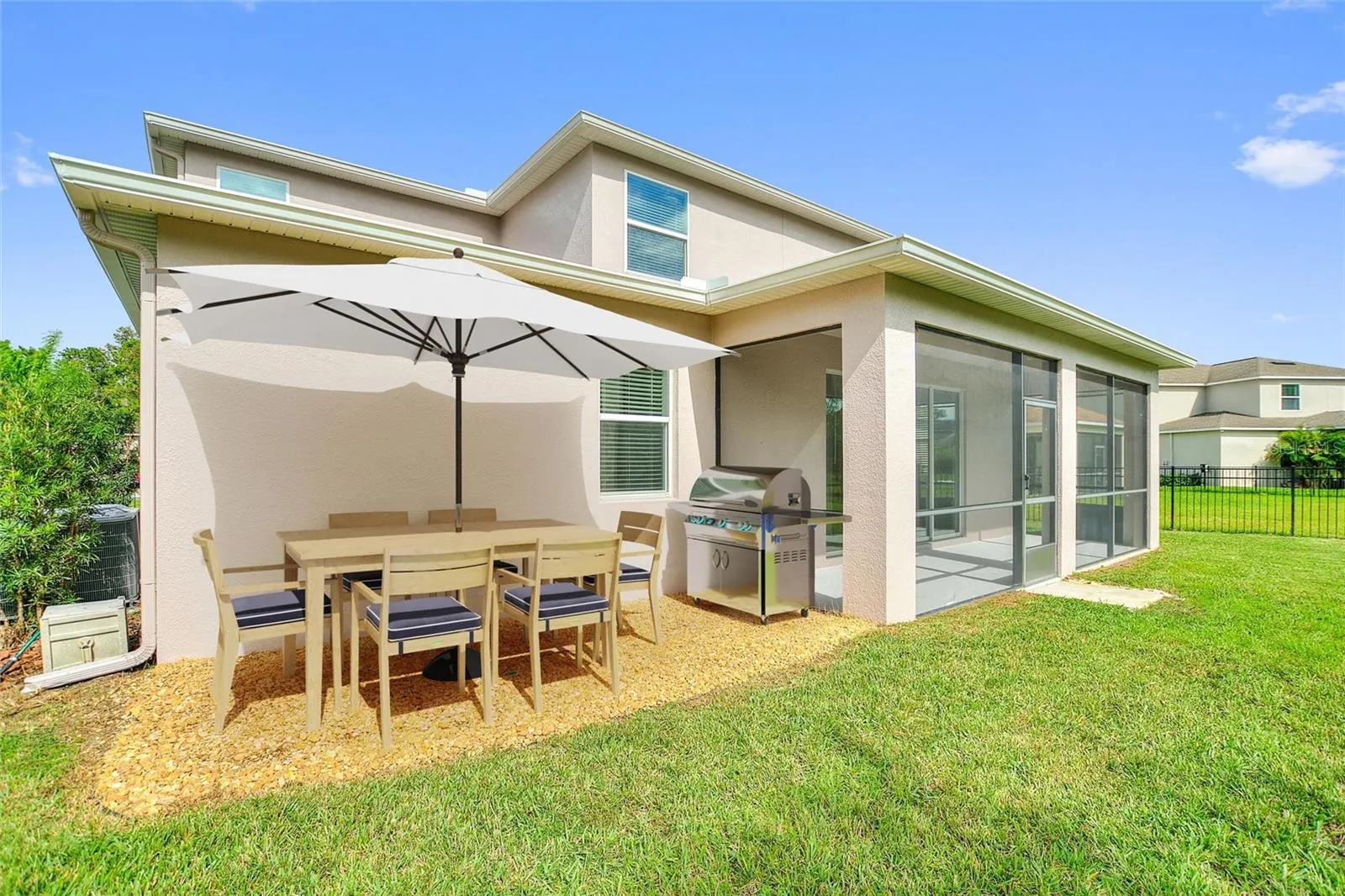 484 BRUNSWICK DR