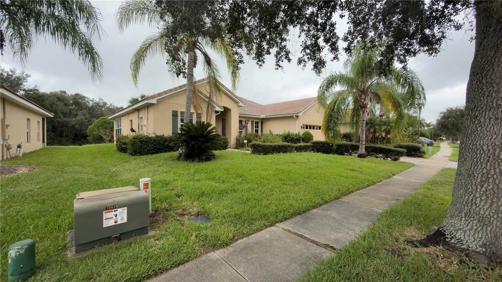3505 FOREST PARK DR