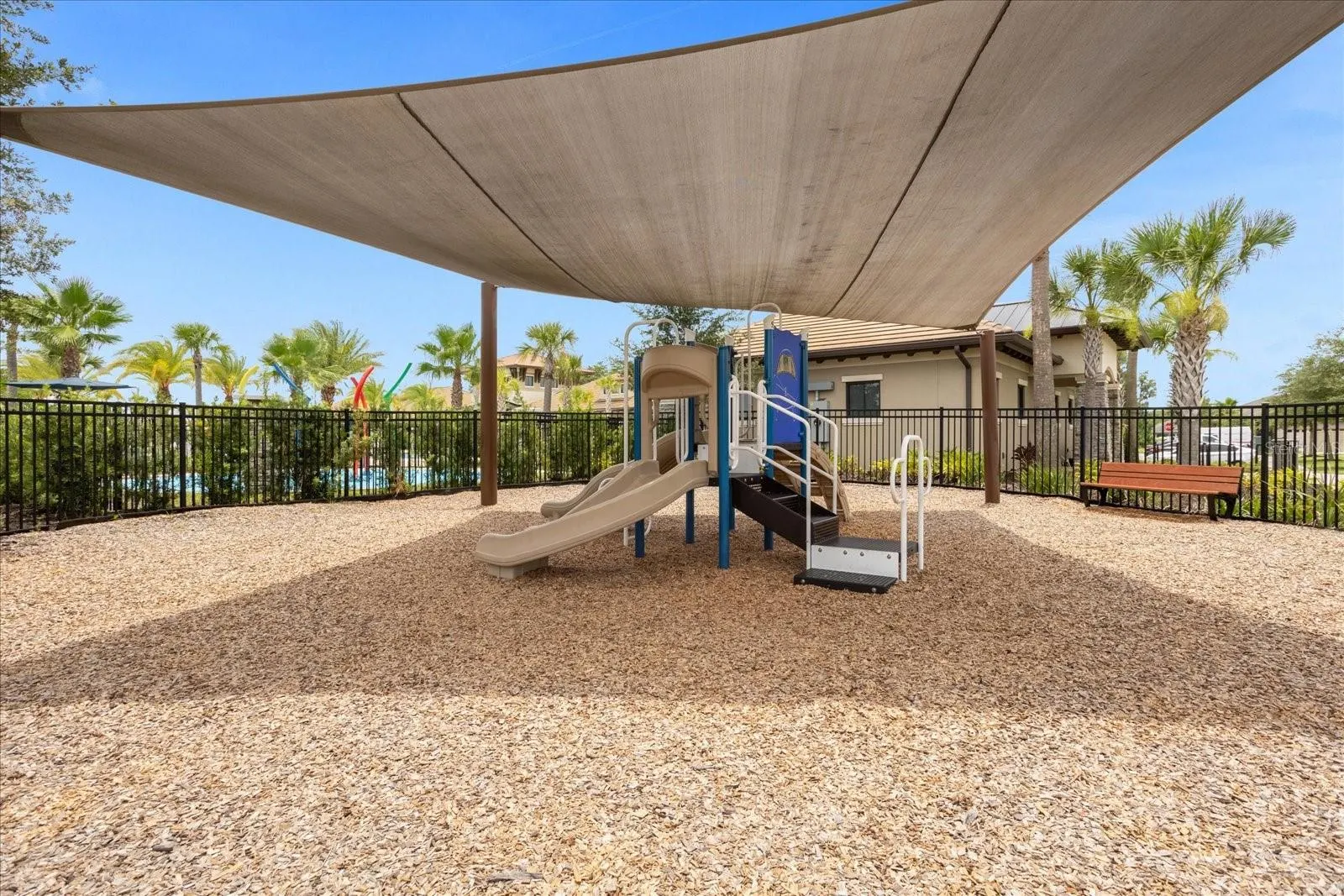 2498 EMPRESS DR