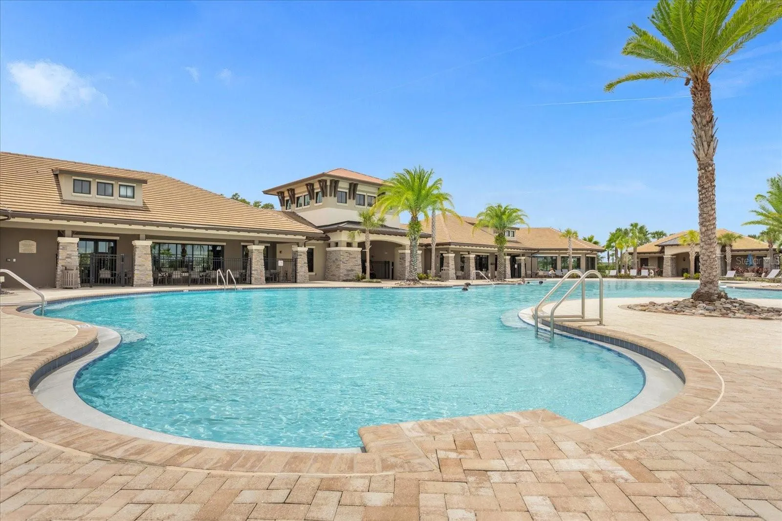 2498 EMPRESS DR