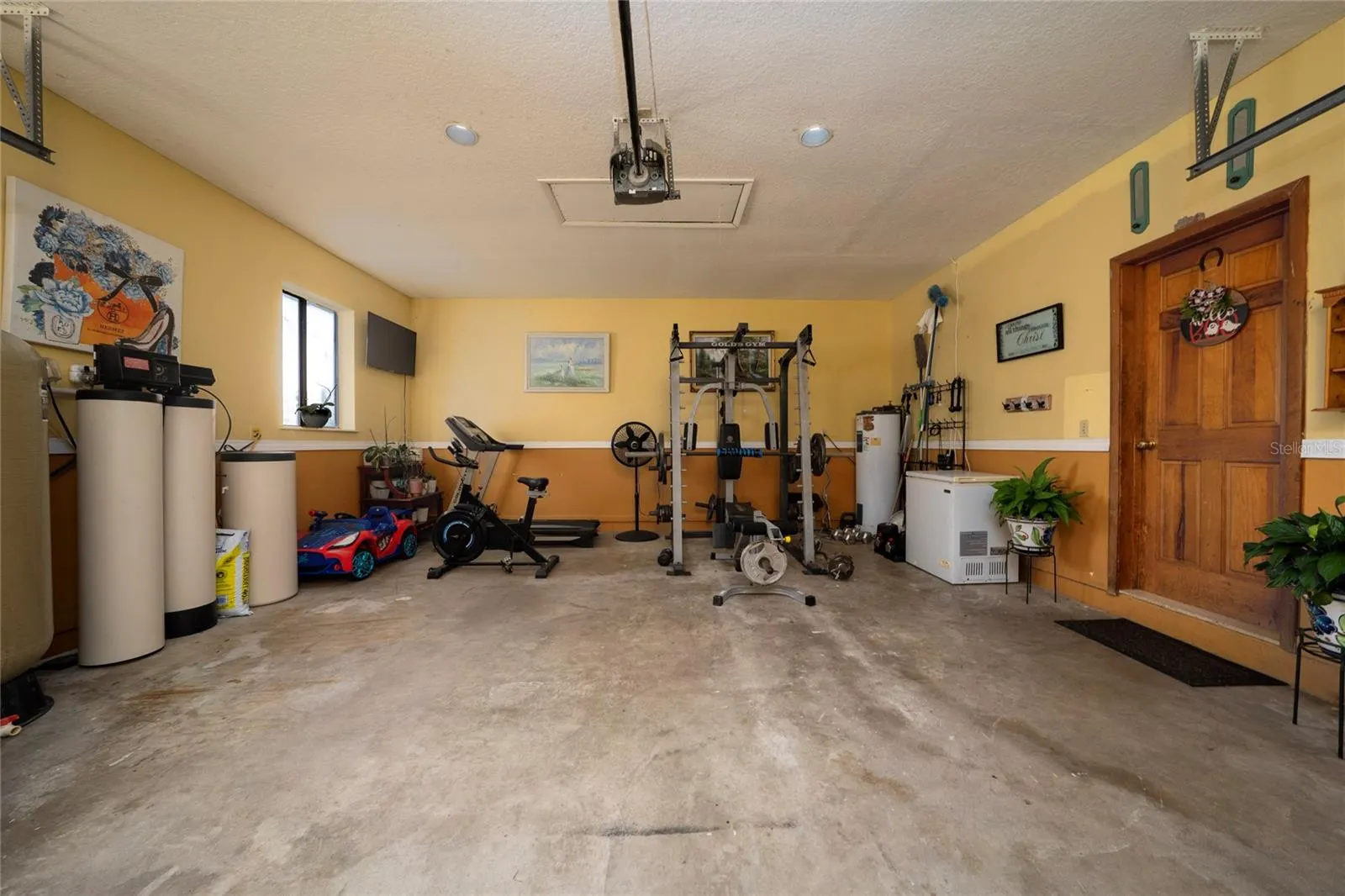 2801 S GRANADA BLVD