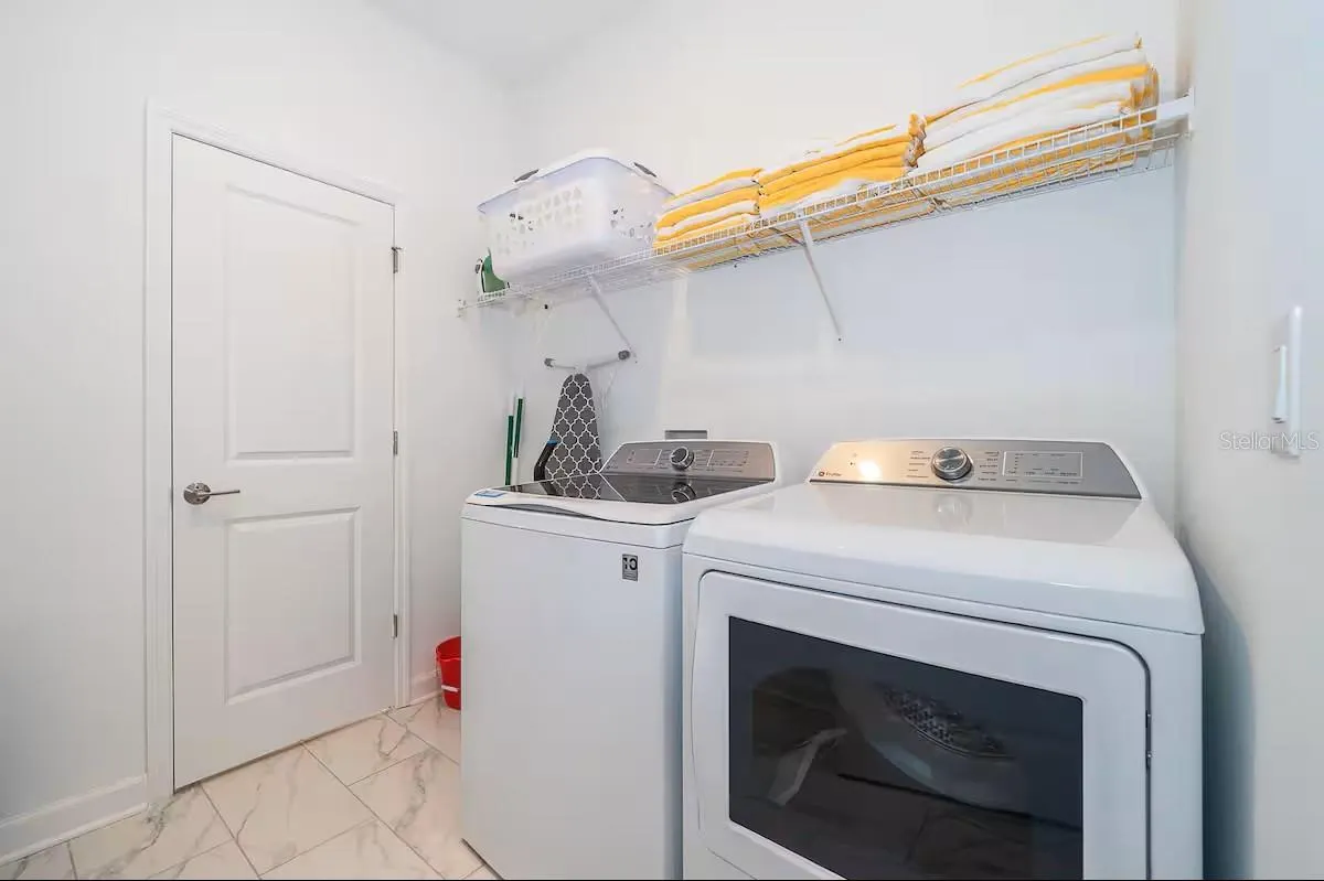 4156 PARAGRAPH DR