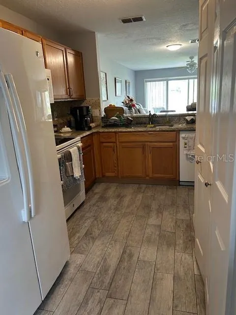2684 EMERALD LAKE CT #2684, #2684