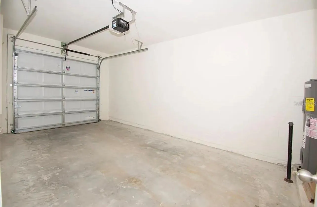 33019 REGENT CANAL ST
