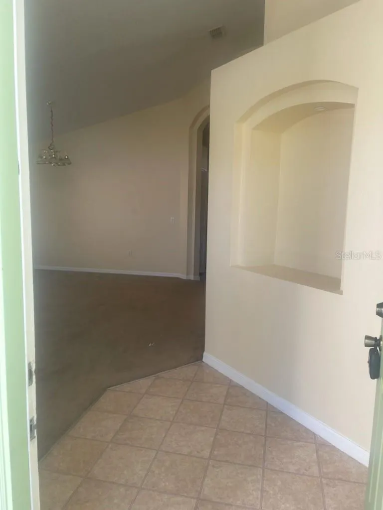 1353 REBECCA DR